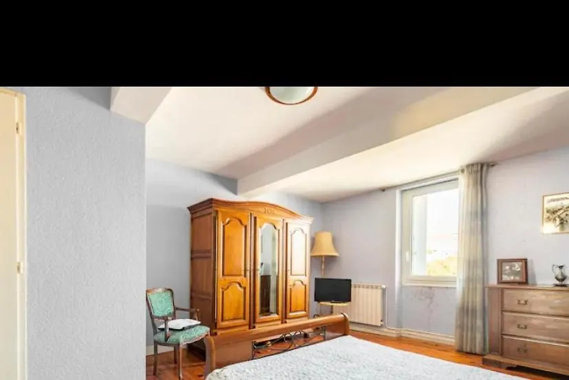 Chambre Calme, A Deux Pas Du Centre Ville. Mirande  Francia